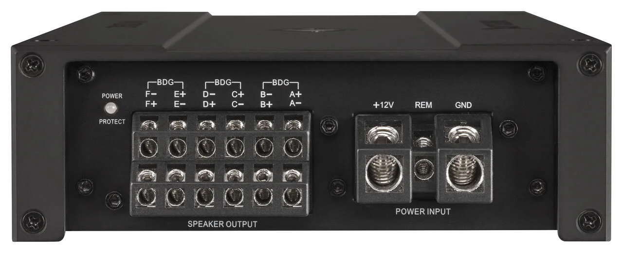 HELIX M SIX 6チャンネルアンプ HELIX M SIX 6-Channel Amplifier